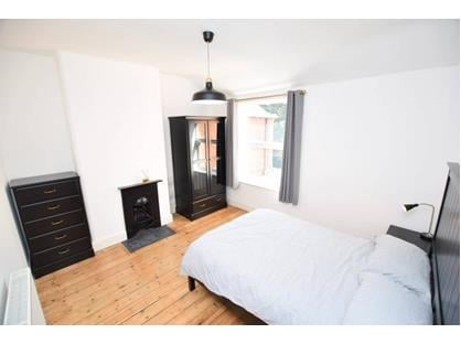 Room in a Shared House, Westfield Road, B14