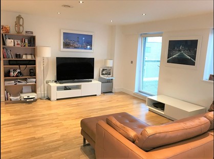 2 Bed Flat, Dowells Street, SE10