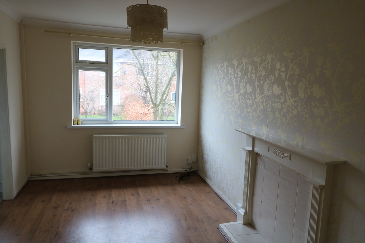 2 Bed Maisonette, Vicarage Close, B42 photo 2