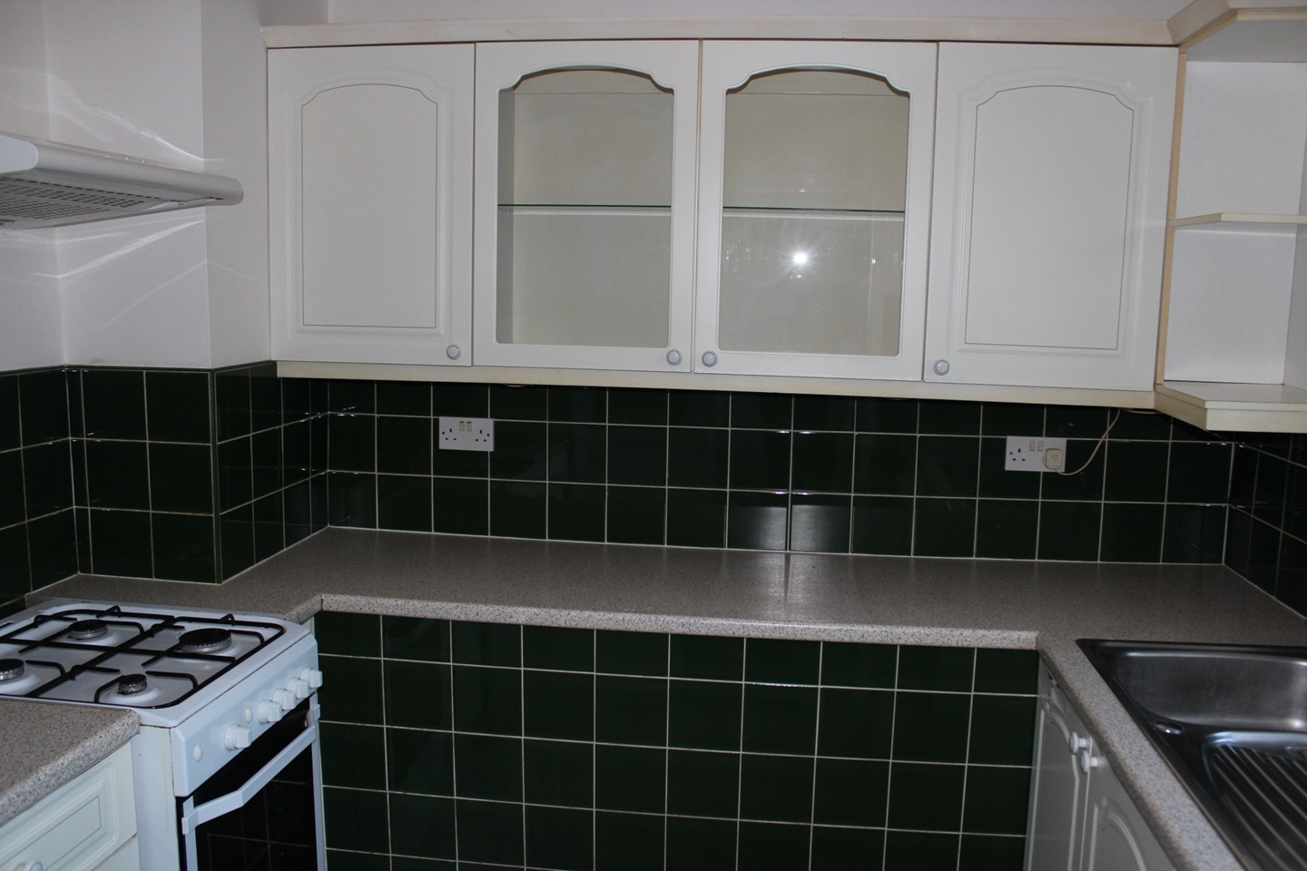 2 Bed Maisonette, Vicarage Close, B42 photo 3