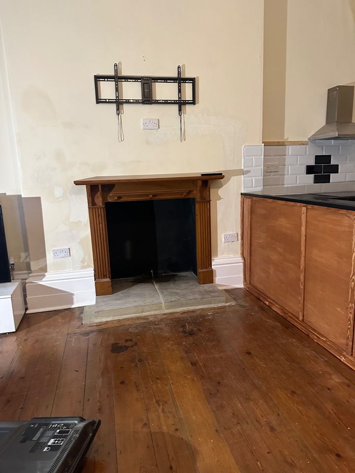 Bradford - 1 Bed Flat, Mount Royd, BD8 - To Rent Now for £600.00 p/m