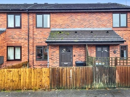 2 Bed Terraced House, Epsom Road, LN6