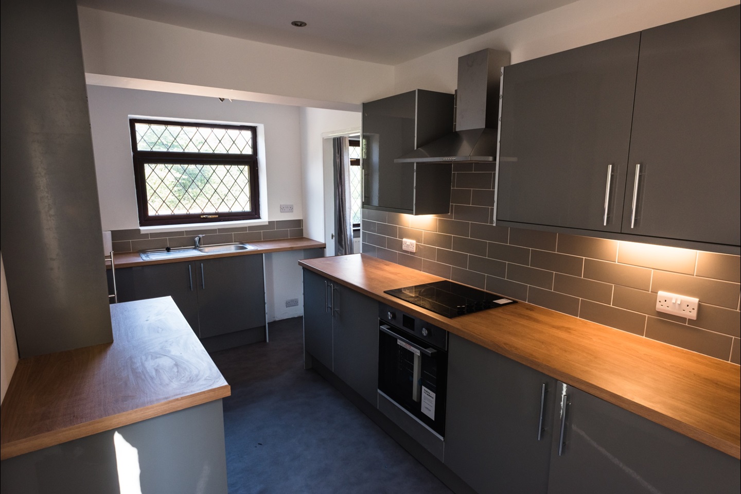 2 Bed Semi-Detached House, Rydal Drive, LS27