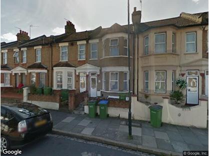 Studio Flat, London, SE18