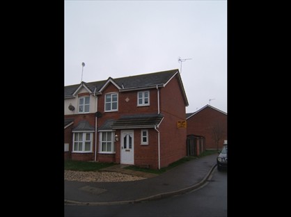 3 Bed End Terrace, Briarwood Close, HU7
