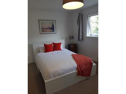 Room in a Shared House, Highland Avenue, CM15