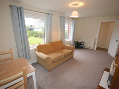 1 Bed Flat, Magdalene Drive, EH15