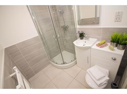 Studio Flat, Ratton Street, ST1