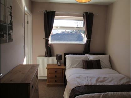 Room in a Shared House, Blythe Street, S73