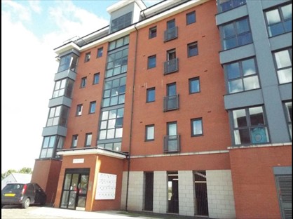 2 Bed Flat, Sedgewick Court, WA2