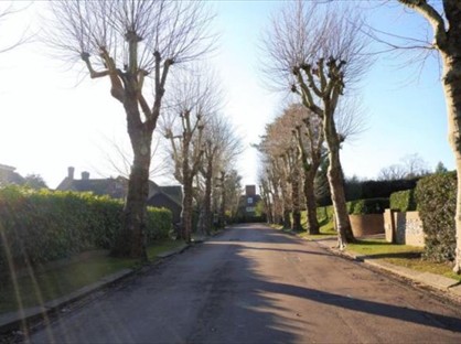 3 Bed Semi-Detached House, Orwell, KT20