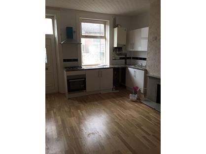 3 Bed Terraced House, Bradford Road, BD19