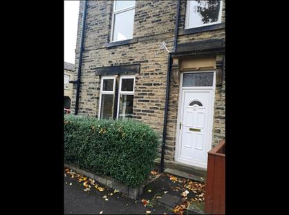 2 Bed Terraced House, East Bath Street, WF17
