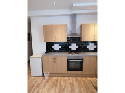 1 Bed Flat, South Gate, WF13