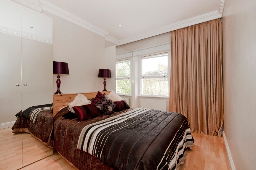 2 Bed Flat, Belsize Park Gardens, NW3 photo 2