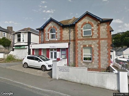 2 Bed Flat, Hoxton Road, TQ1