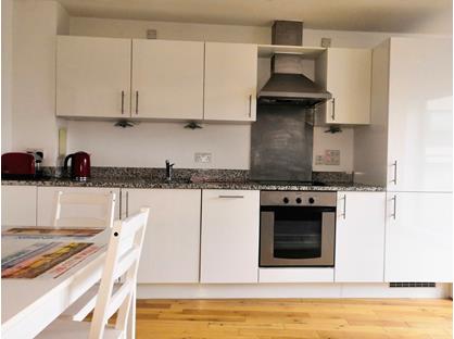 2 Bed Flat, Amisha Court, SE1