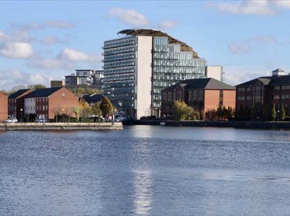 Studio Flat, Clippers Quay, M50