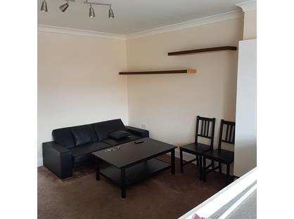 2 Bed Flat, Darkes Lane, EN6