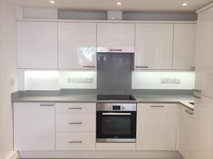2 Bed Flat, Sharratt Street, SE15