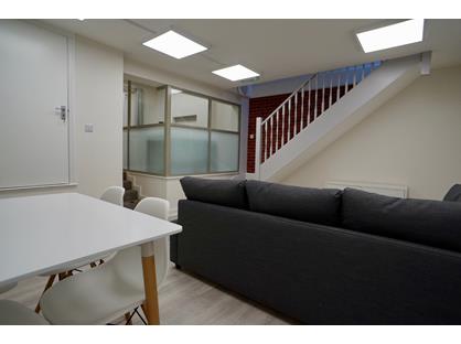 2 Bed Flat, Cardwell Terrace, N7