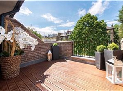 2 Bed Flat, Great Western Road, W11