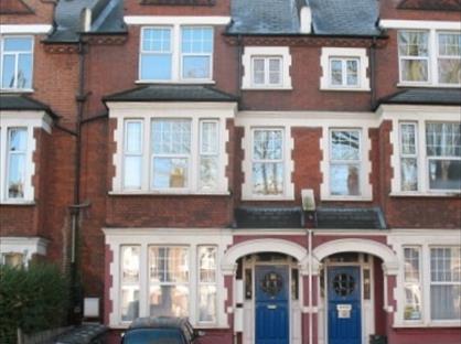 1 Bed Flat, Cavendish Road, SW12