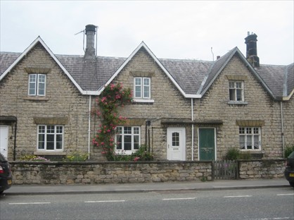 2 Bed Terraced House, Bondgate, YO62