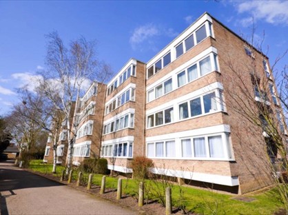 2 Bed Flat, Pentlands Court, CB4