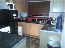 1 Bed Flat, Carronshore, FK2