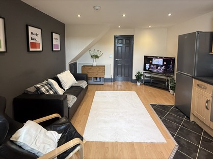 3 Bed Flat, Ecclesall Road, S11