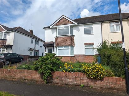 2 Bed Maisonette, Channels Farm Road, SO16
