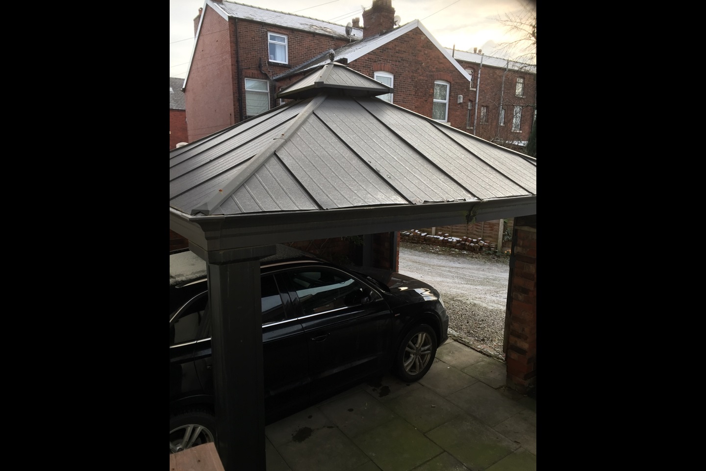 Tameside 1 Bed Flat, Manchester Road, OL7 To Rent Now for £750.00 p/m