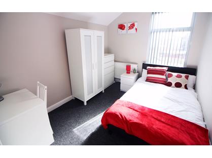Room in a Shared House, Crescent Road, TS1
