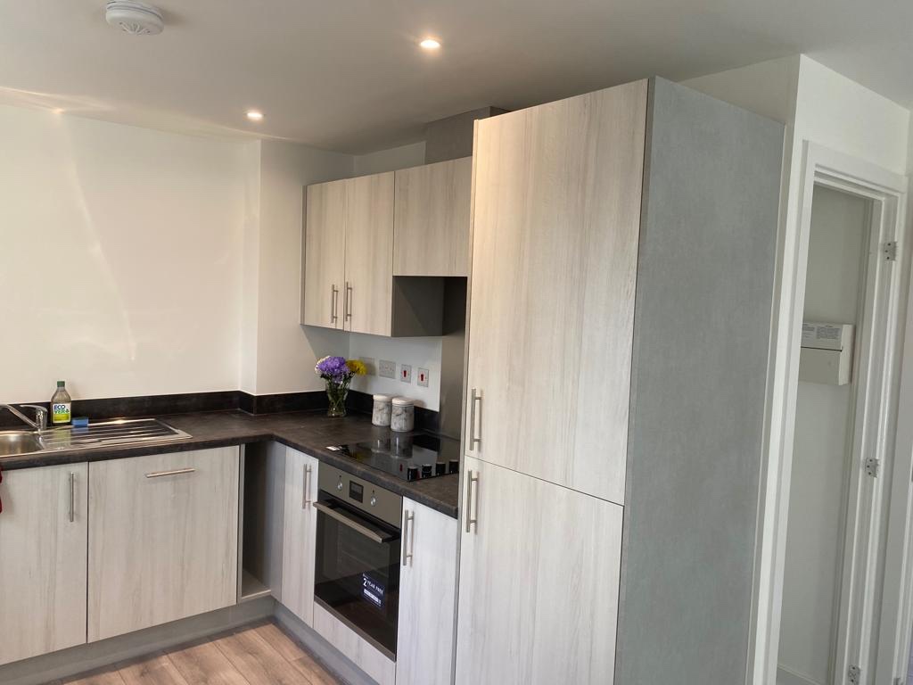 2 Bed Flat, Chelmsford Drive, CV6, N1 7GU