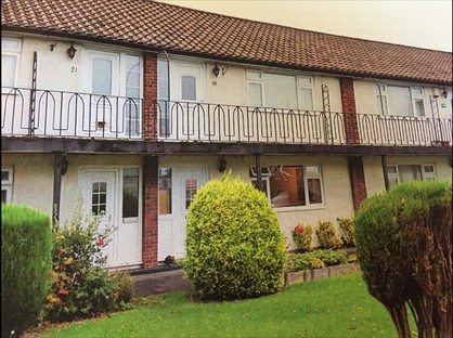 1 Bed Flat, Spanish Court, RH15