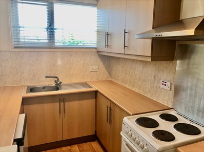 1 Bed Flat, Dragon Road, HG1