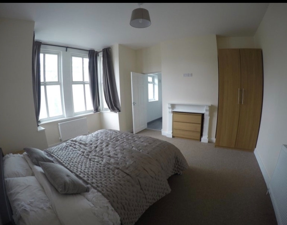 Room in a Shared House, Radcliffe Road, NG2