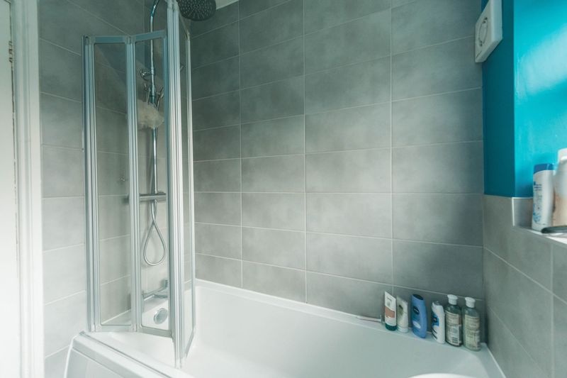 Sheffield 2 Bed Terraced House, Stannington View Road, S10 To Rent Now for £890.00 p/m