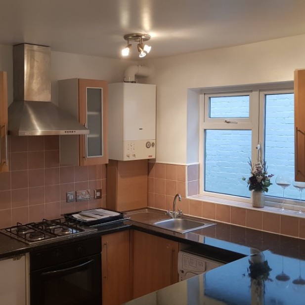 Harrow 1 Bed Flat, Welldon Crescent, HA1 To Rent Now for £1,300.00 p/m