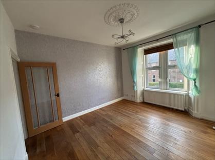 2 Bed Flat, Cairnie Place, DD11