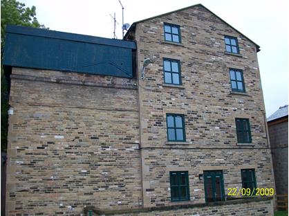 2 Bed Flat, Dobb Kiln Lane, BD16