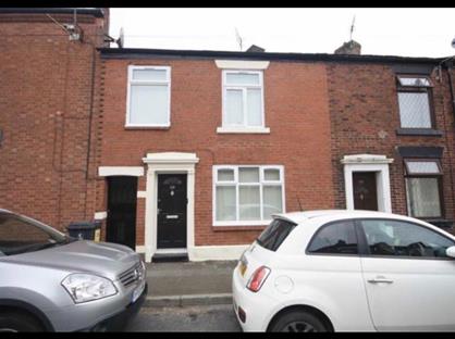3 Bed Terraced House, Taunton Road, OL7