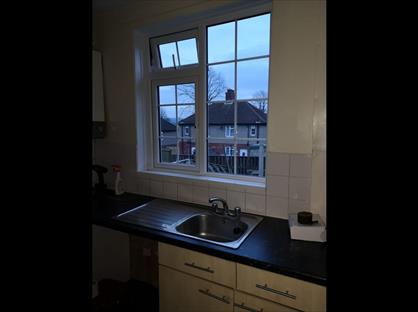 3 Bed Terraced House, Pilgrim Crescent, WF13