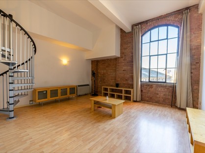1 Bed Flat, Bow Quarter, E3