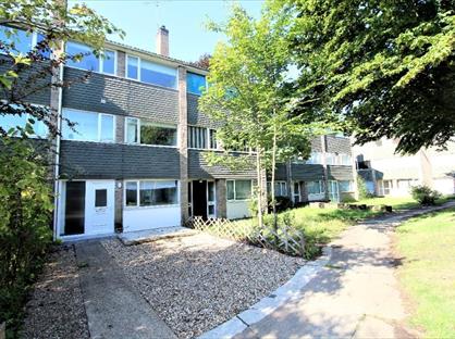 Room in a Shared House, Bourne Court, CO2
