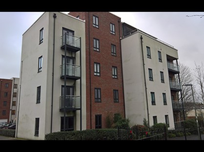 2 Bed Flat, Sinclair Drive, RG21