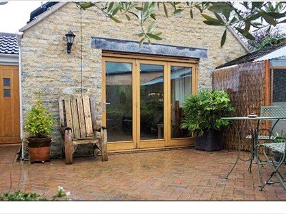 2 Bed Detached House, Eastfield Avenue, BA1