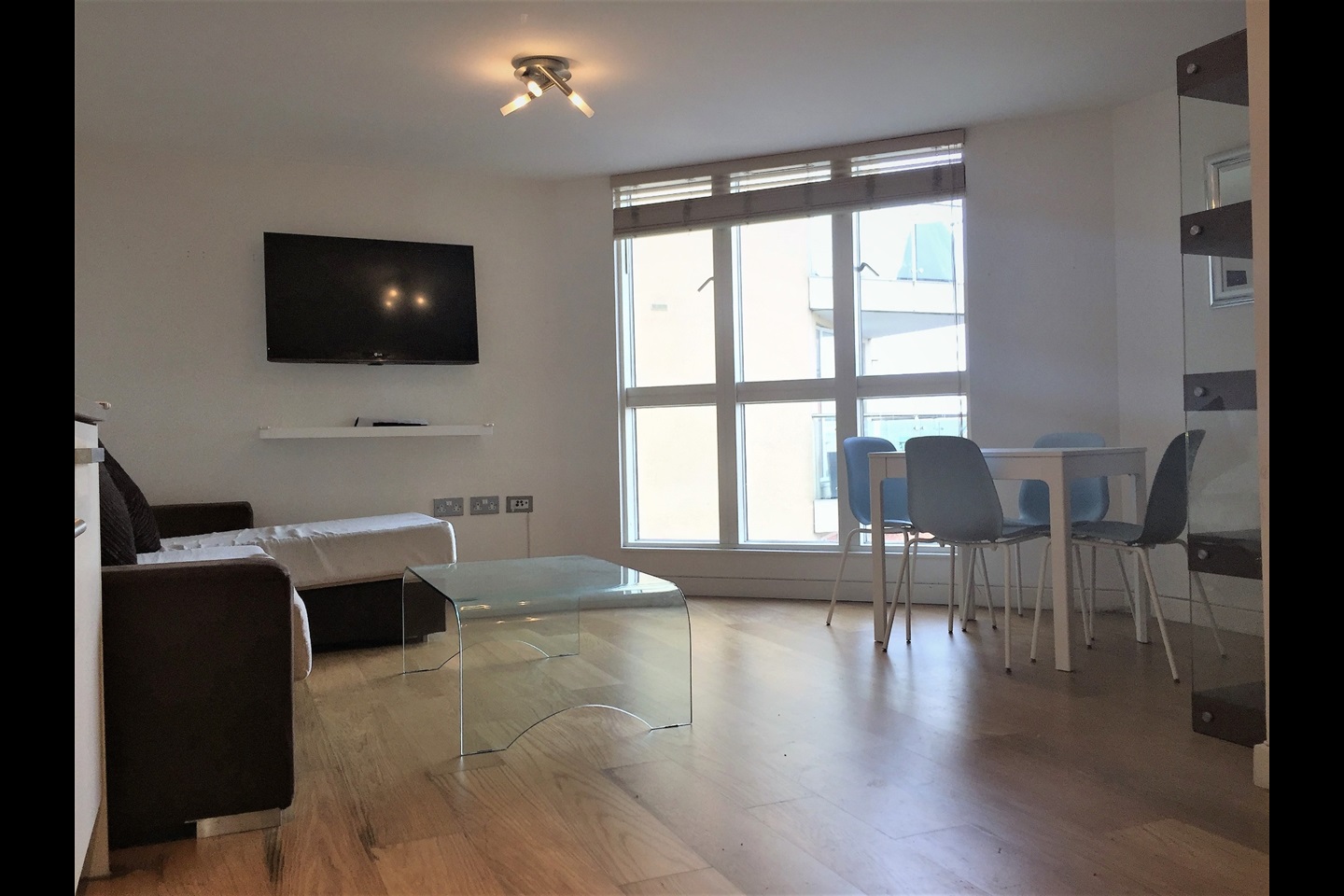 Additional image 5 of 2 Bed Flat, Dovecote House, SE16, N1 7GU