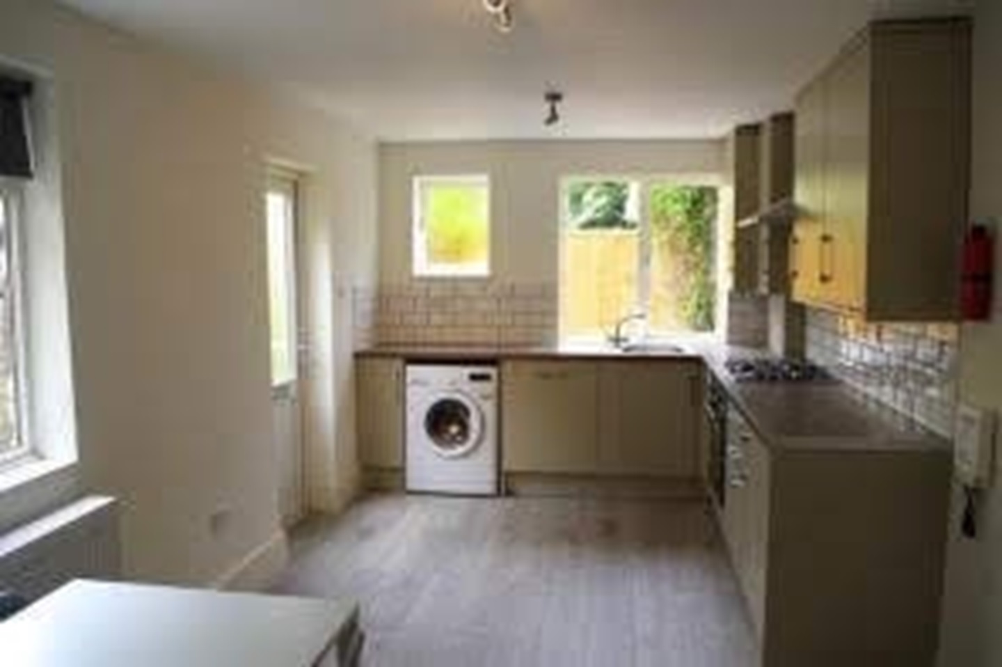 Additional image 3 of 5 Bed End Terrace, Devonshire Road, CB1, N1 7GU